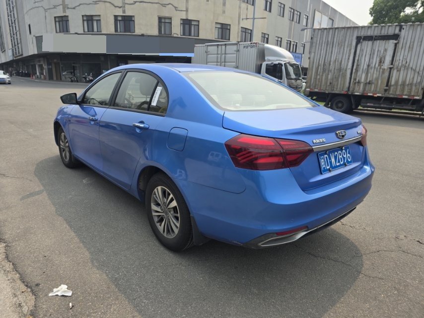 GEELY Emgrand 2018 صورة سيارة #4