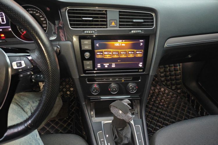 Volkswagen Golf 2019 #15 Volkswagen Golf 2019 car image #15