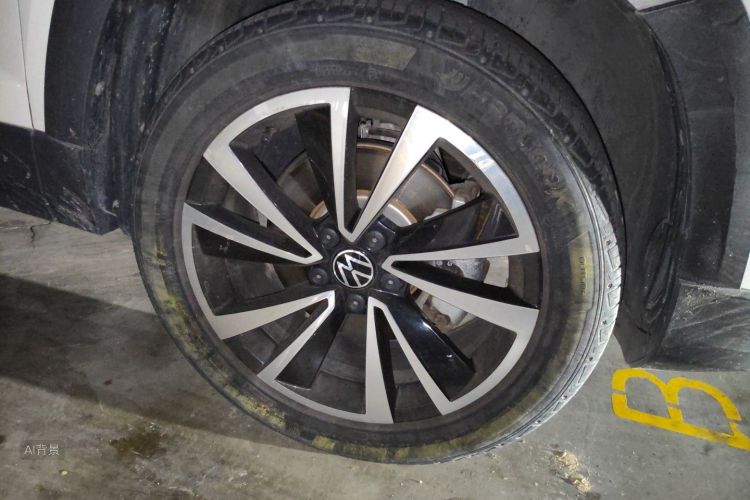 Volkswagen Tharu 2021 car image #9