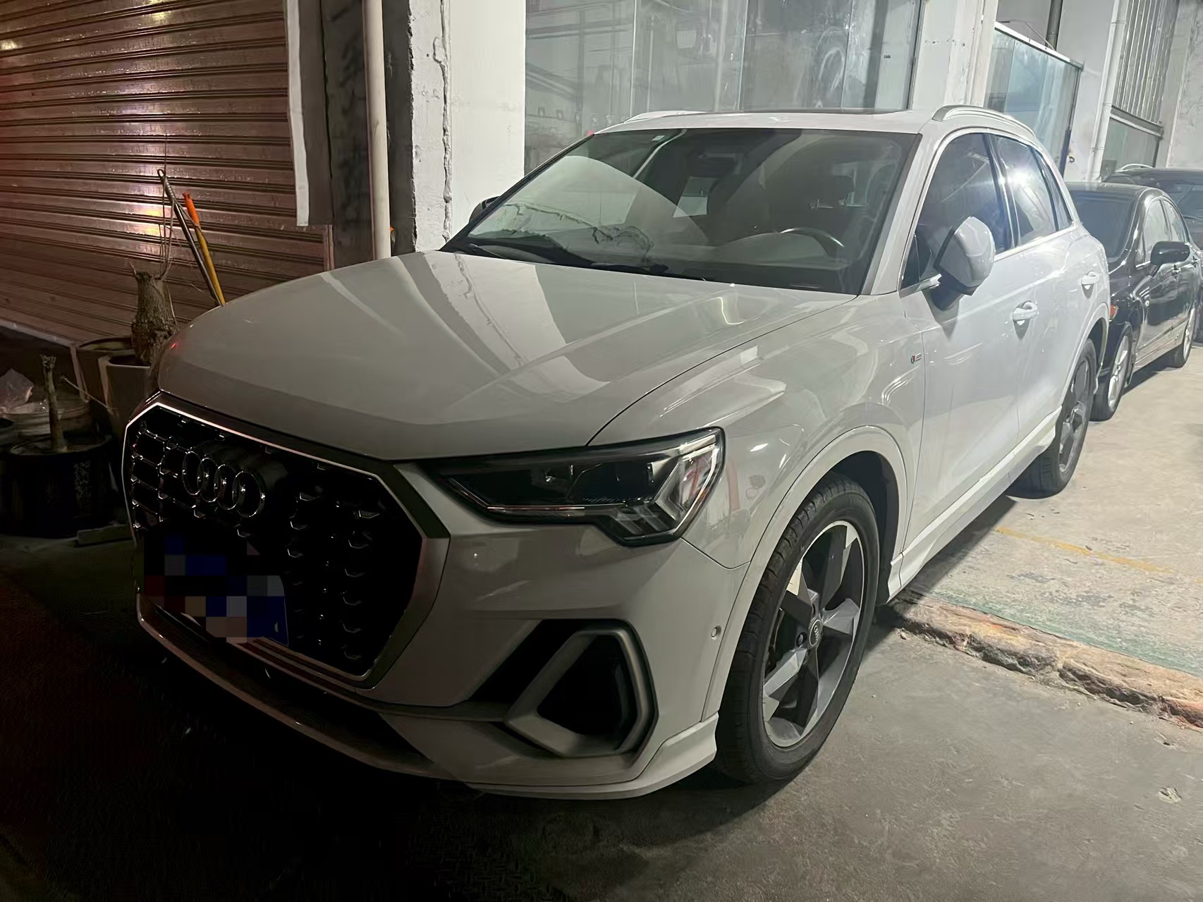 Audi Q3 2023 Audi Q3 2023 car image