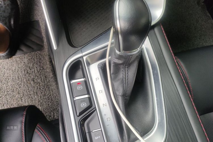 GEELY Binray 2020 car image #16