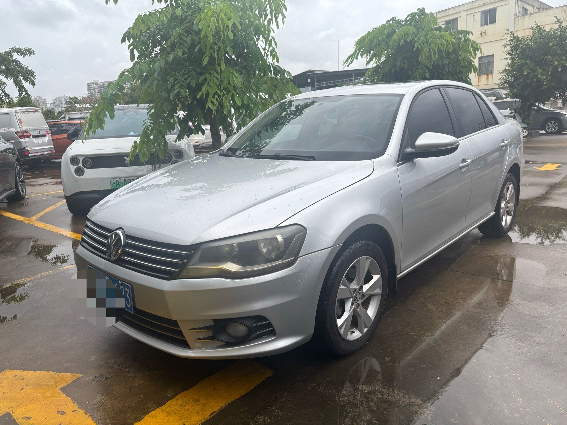 Volkswagen Bora 2015 Volkswagen Bora 2015 immagine di auto