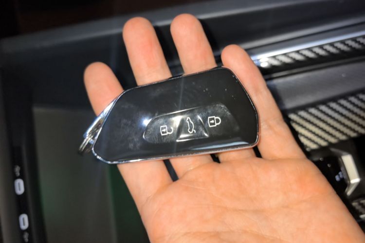 Volkswagen Golf 2022 car image #14