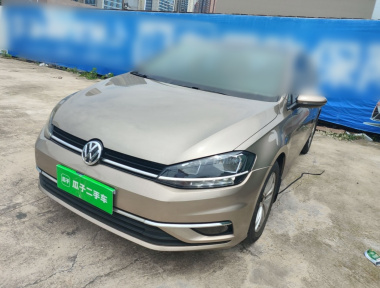 Volkswagen Golf 2018 car image 
