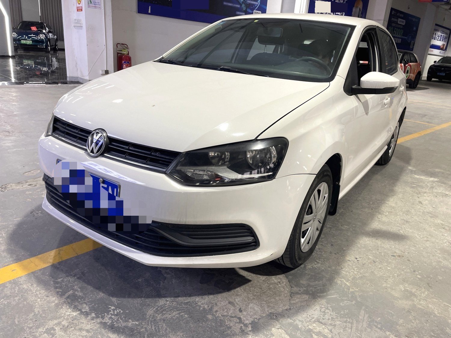 Volkswagen Polo 2017 car image 