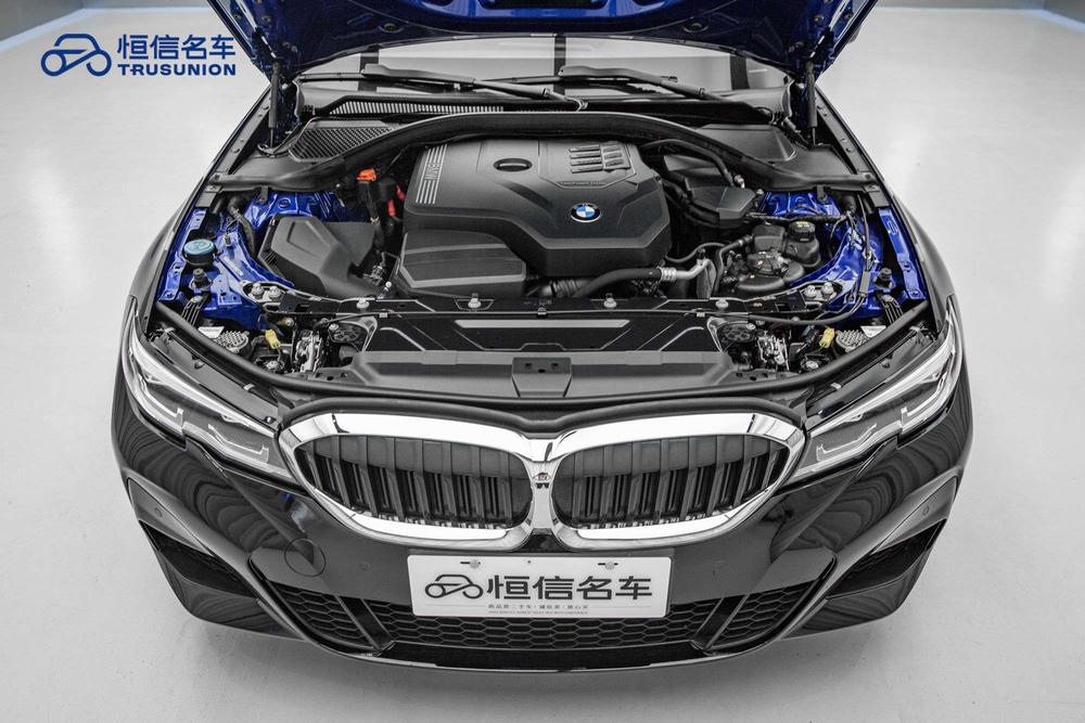 BMW 3 Series 2020 car image #8