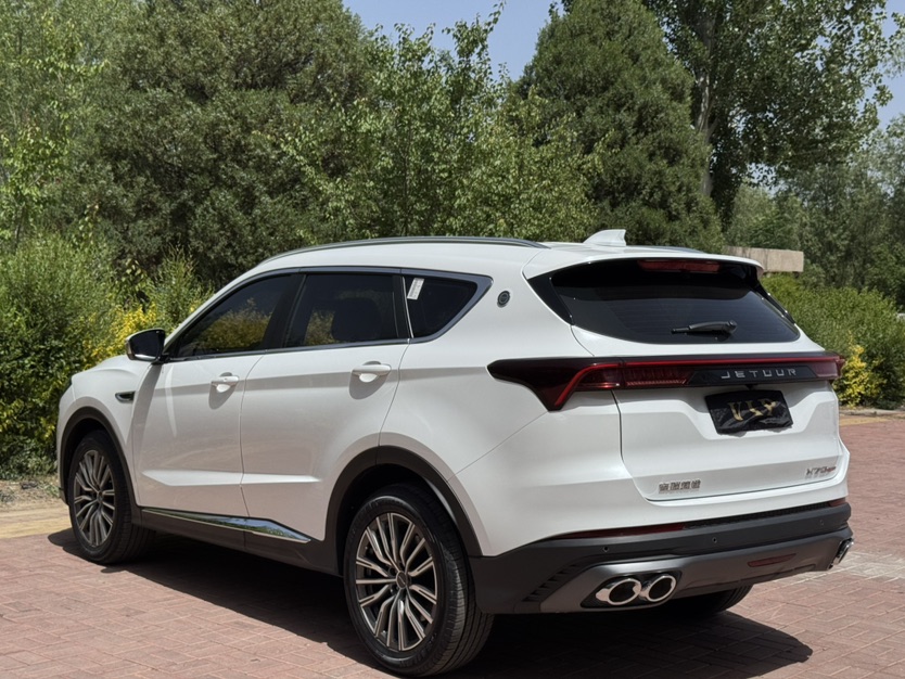 Jetour X70 PLUS 2025 #7 Jetour X70 PLUS 2025 car image #7