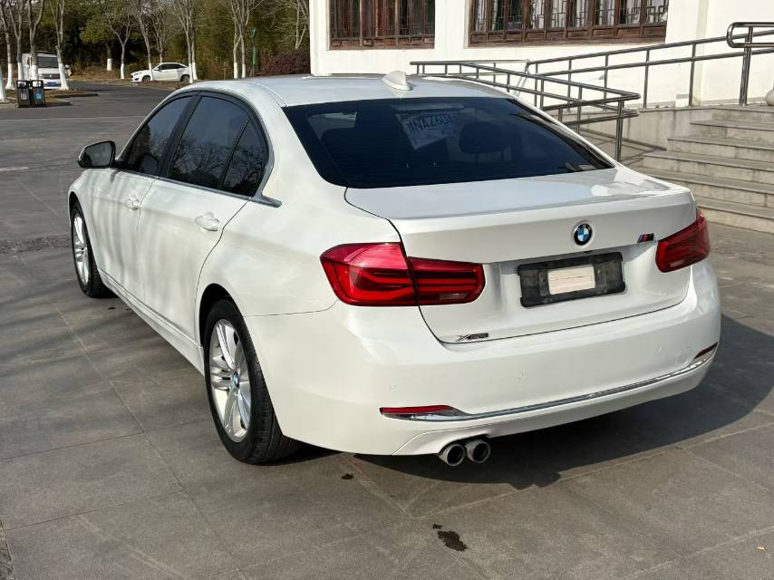 BMW 3 Series 2017 #7 BMW 3 Series 2017 car image #7