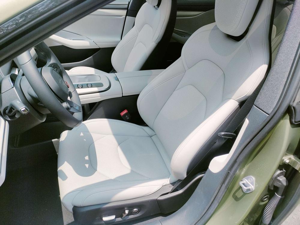 2025 #28 2025 immagine di auto #28