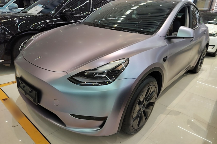 Tesla Model Y 2024 #2 Tesla Model Y 2024 car image #2