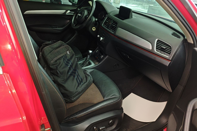 Audi Q3 2017 #24 Audi Q3 2017 car image #24