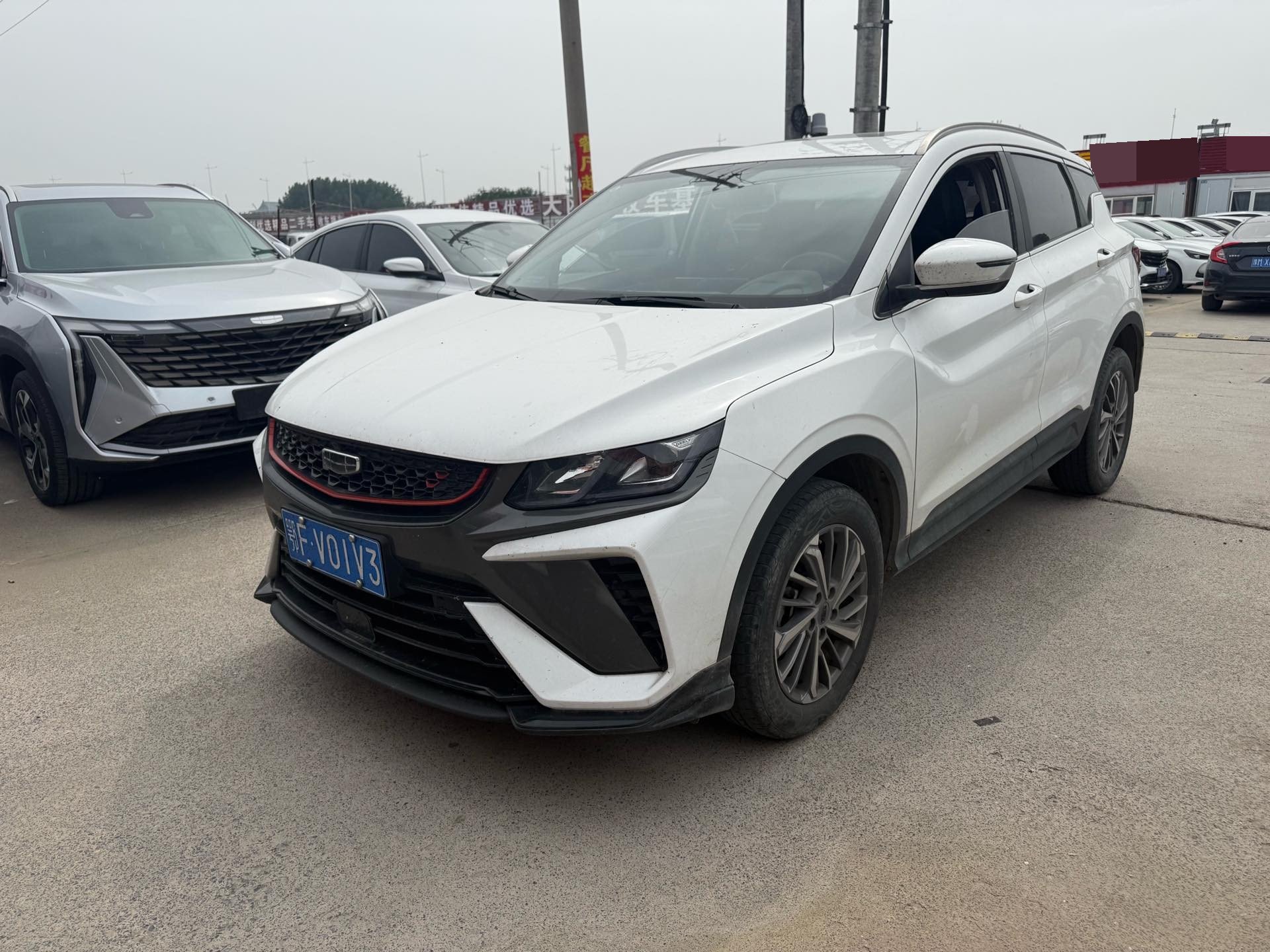GEELY Coolray 2022 car image 