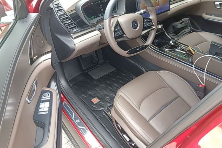 BYD Han 2021 car image #16