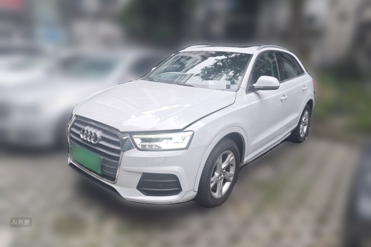 Audi Q3 2018 car image #2