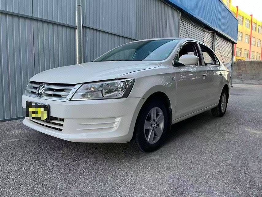 Volkswagen Santana 2013 car image 