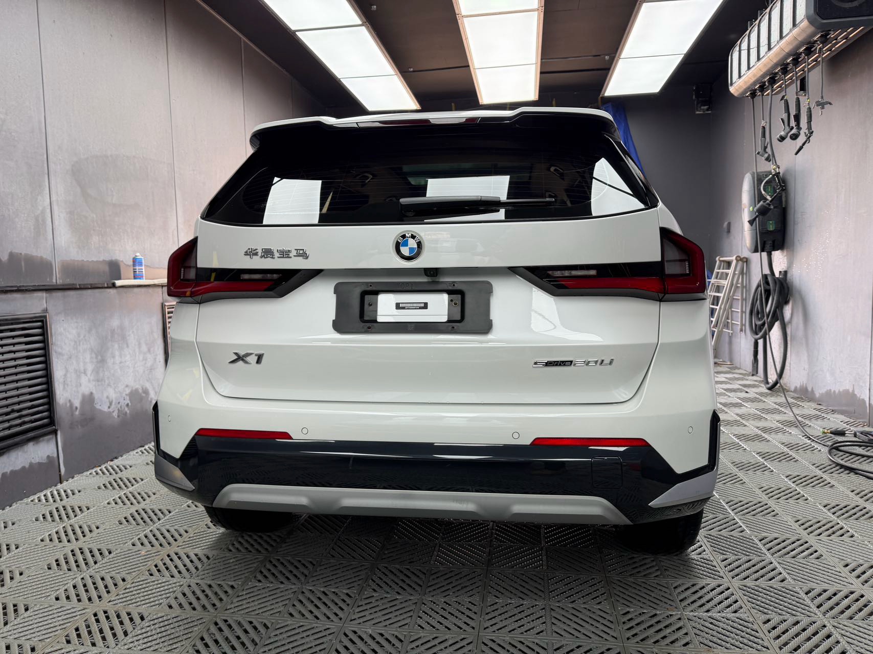 BMW X1 2023 car image #6