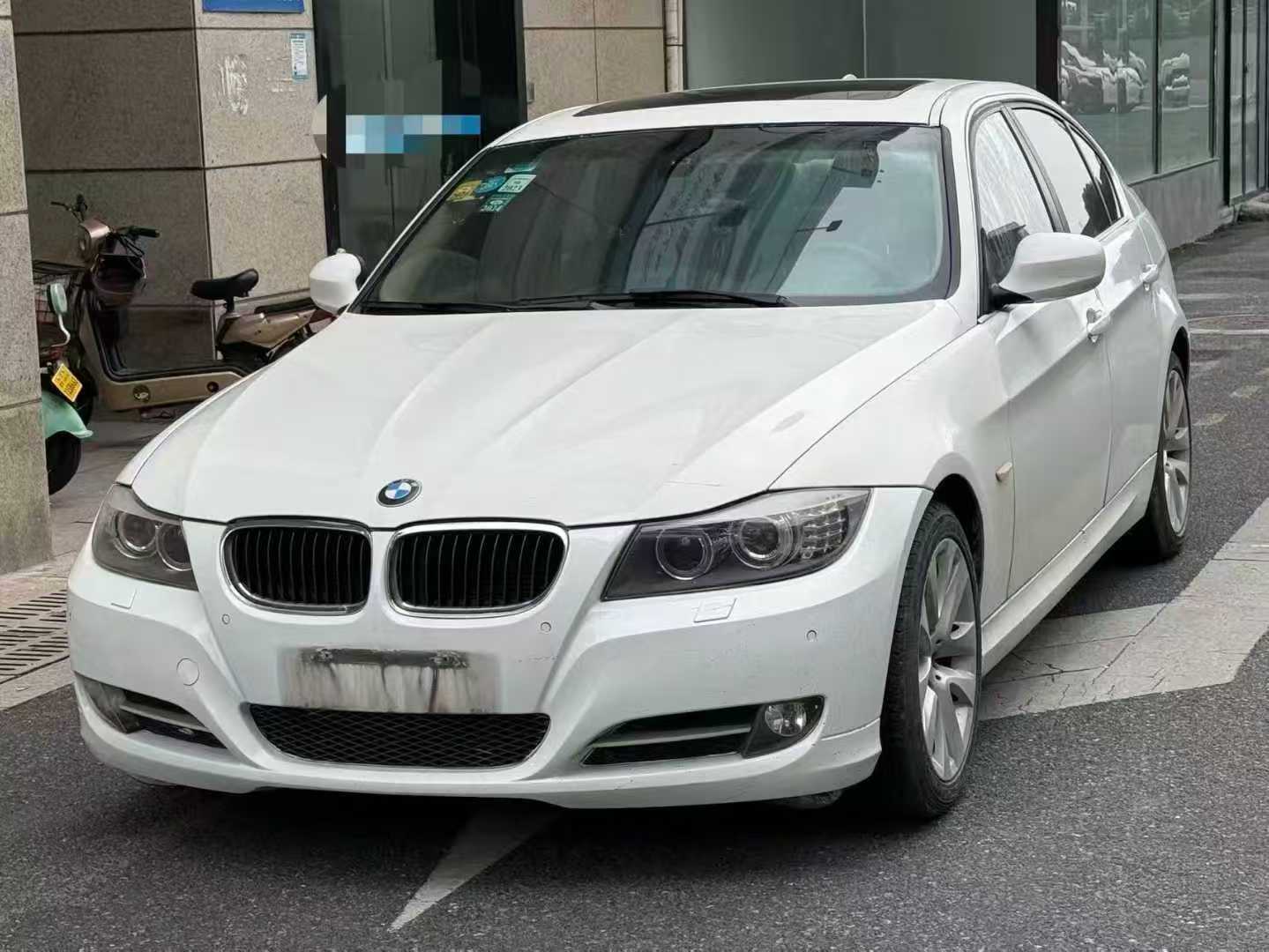 BMW 3 Series (Imported) 2012 car image 