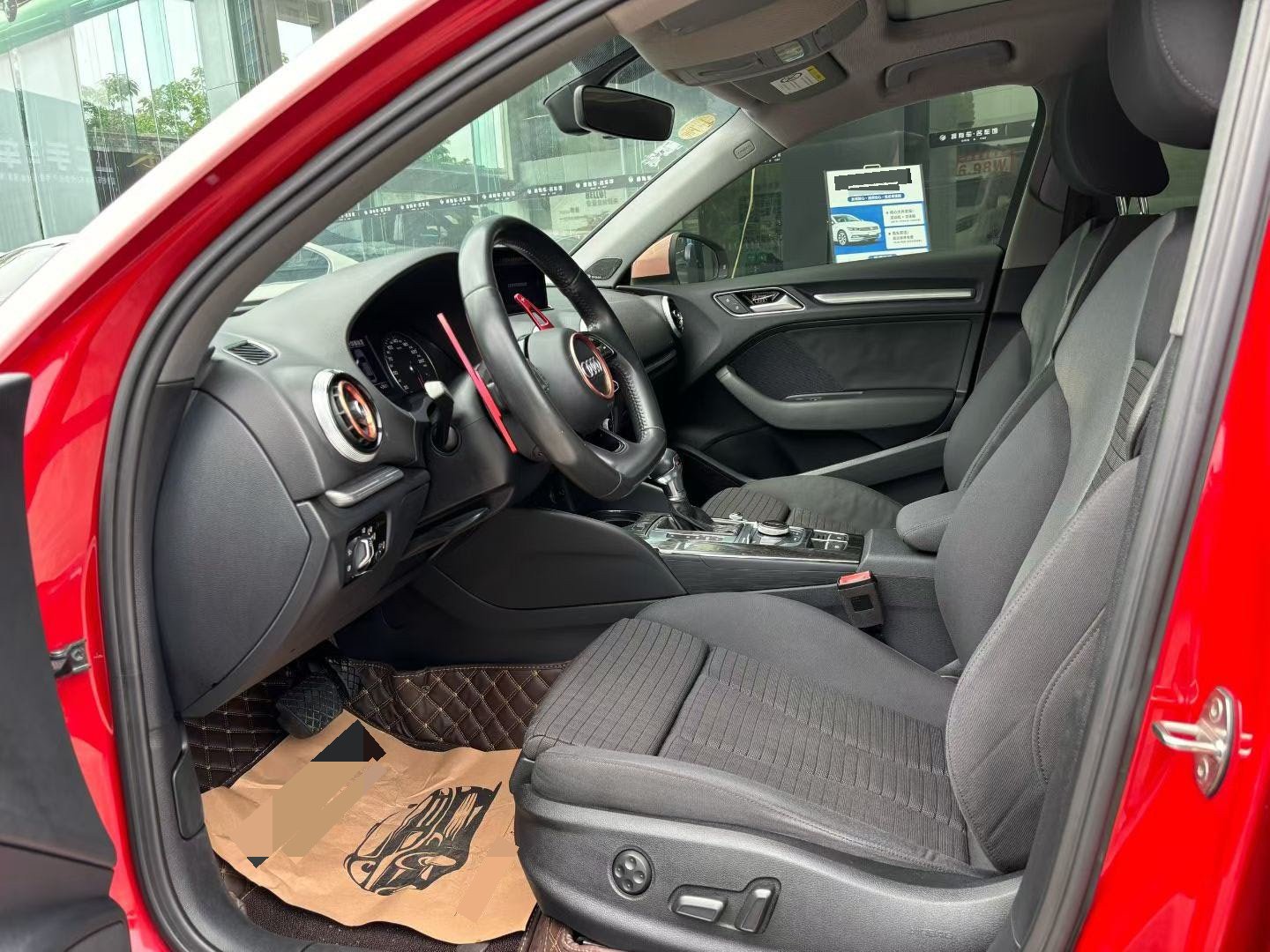 Audi A3 2018 car image #4