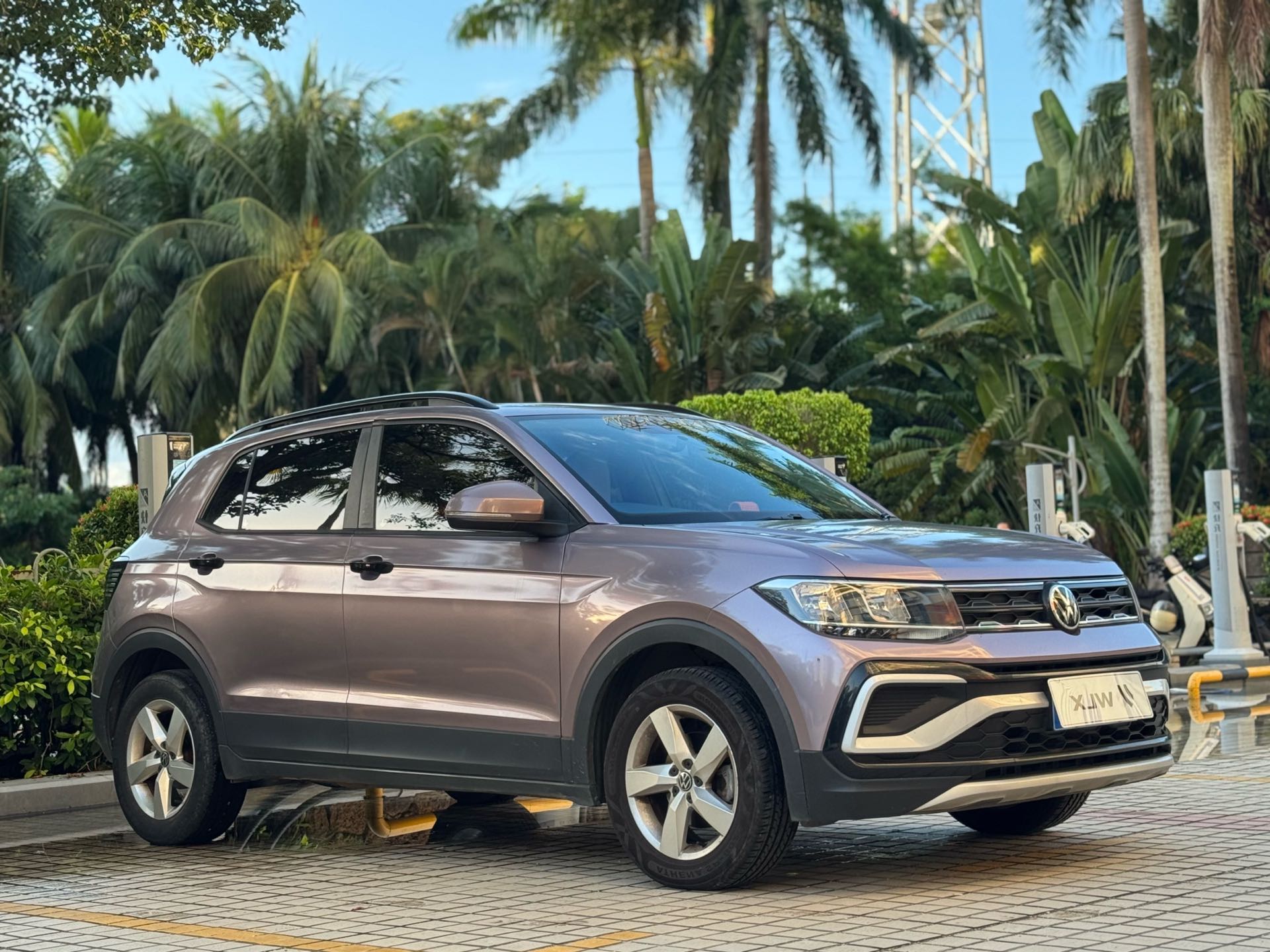Volkswagen T-Cross 2023 صورة سيارة #3