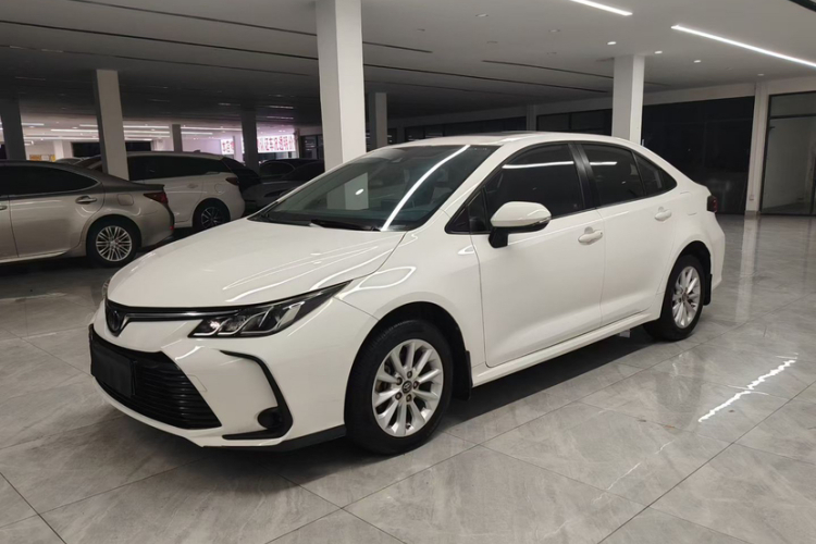 Toyota Corolla 2019 car image #2