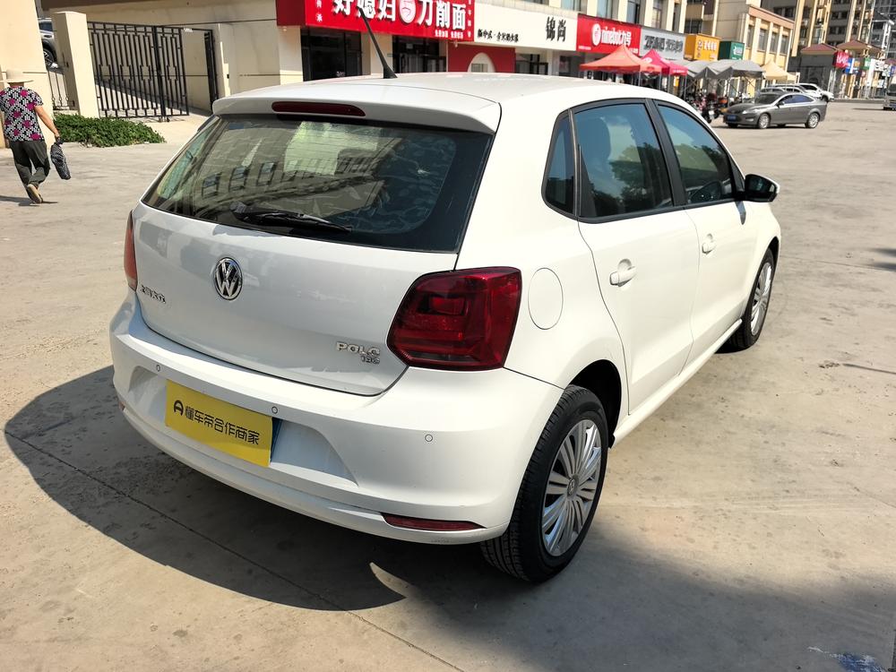 Volkswagen Polo 2016 car image #6