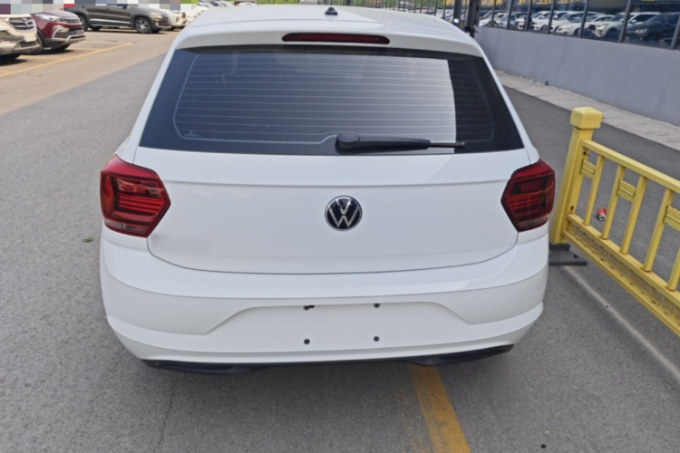 Volkswagen Polo 2023 car image #6