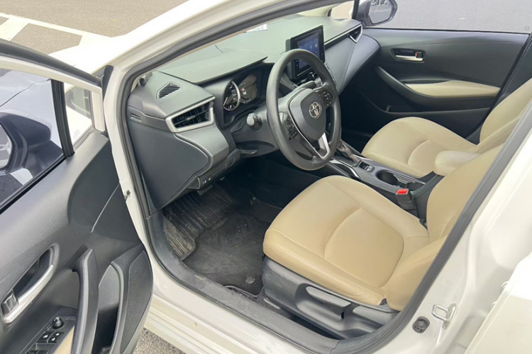 Toyota Corolla 2021 car image #11