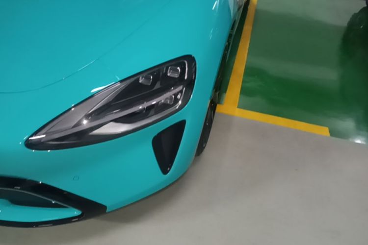 MI SU7 2024 car image #23