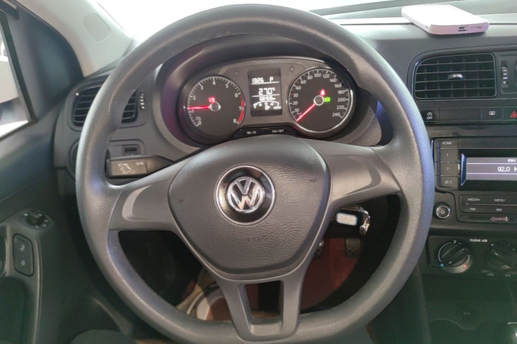 Volkswagen Polo 2019 #11 Volkswagen Polo 2019 car image #11