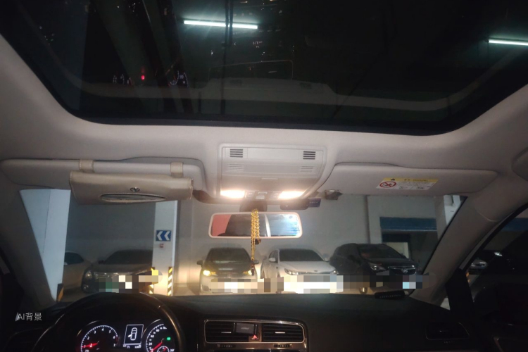 Volkswagen Golf 2020 car image #20