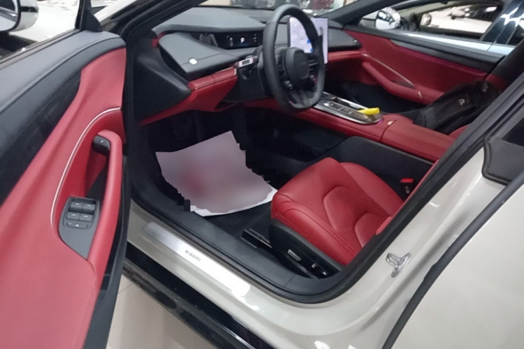 MI SU7 2025 car image #15
