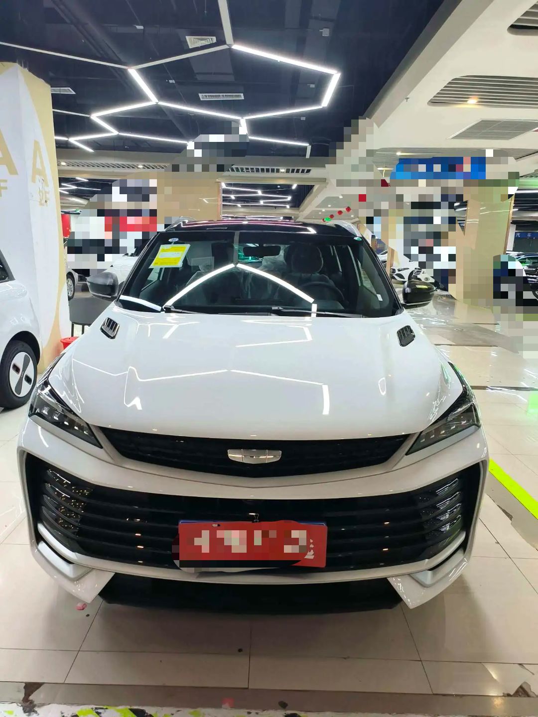 GEELY Coolray 2026 #2 GEELY Coolray 2026 car image #2