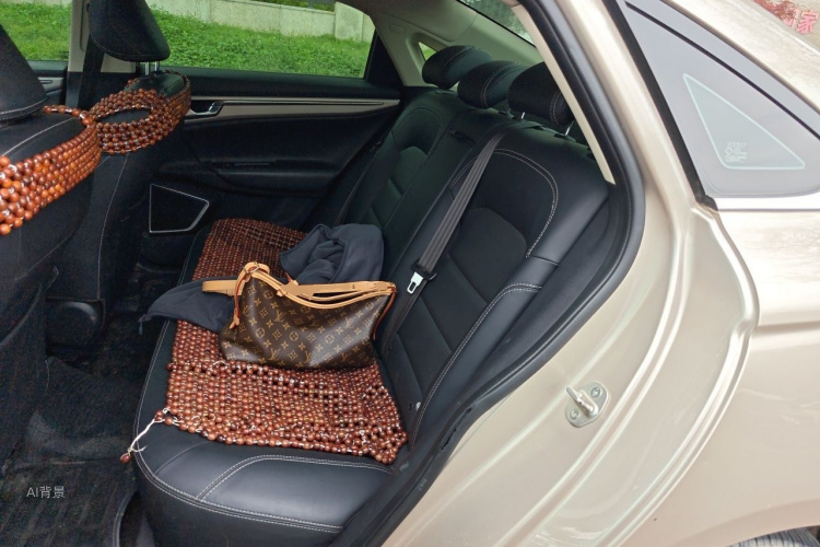 GEELY Emgrand GL 2017 car image #19