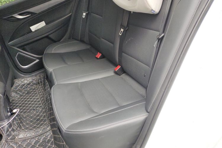 GEELY Emgrand 2021 #19 GEELY Emgrand 2021 car image #19