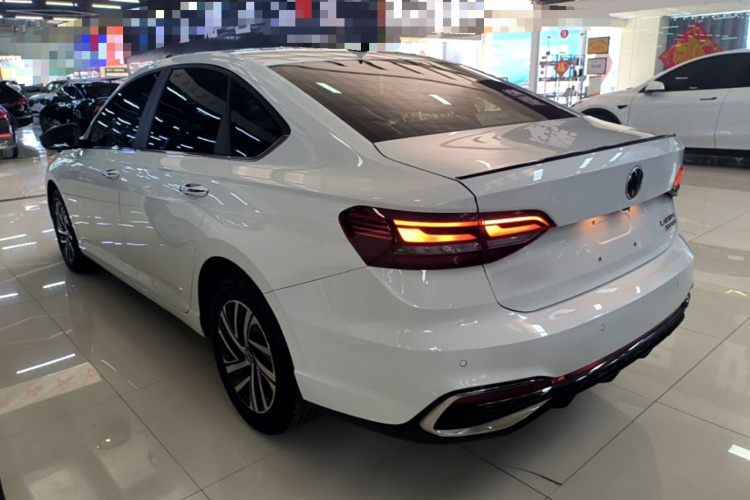 Volkswagen Lavida 2023 car image #5