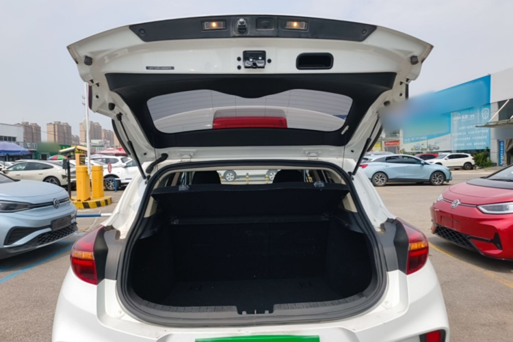 GEELY Emgrand GS 2020 #19 GEELY Emgrand GS 2020 car image #19