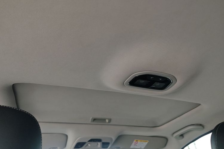 GEELY Emgrand 2021 car image #18