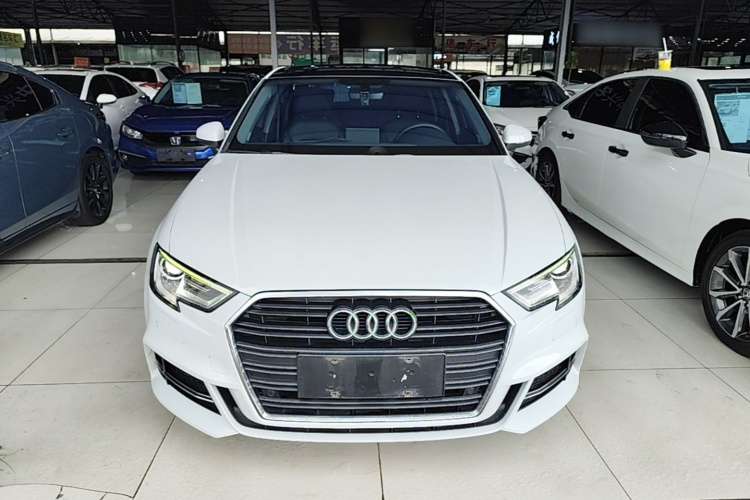 Audi A3 2018 #3 Audi A3 2018 car image #3
