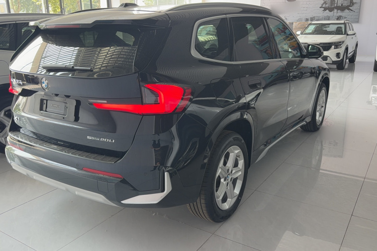 BMW X1 2023 #5 BMW X1 2023 car image #5