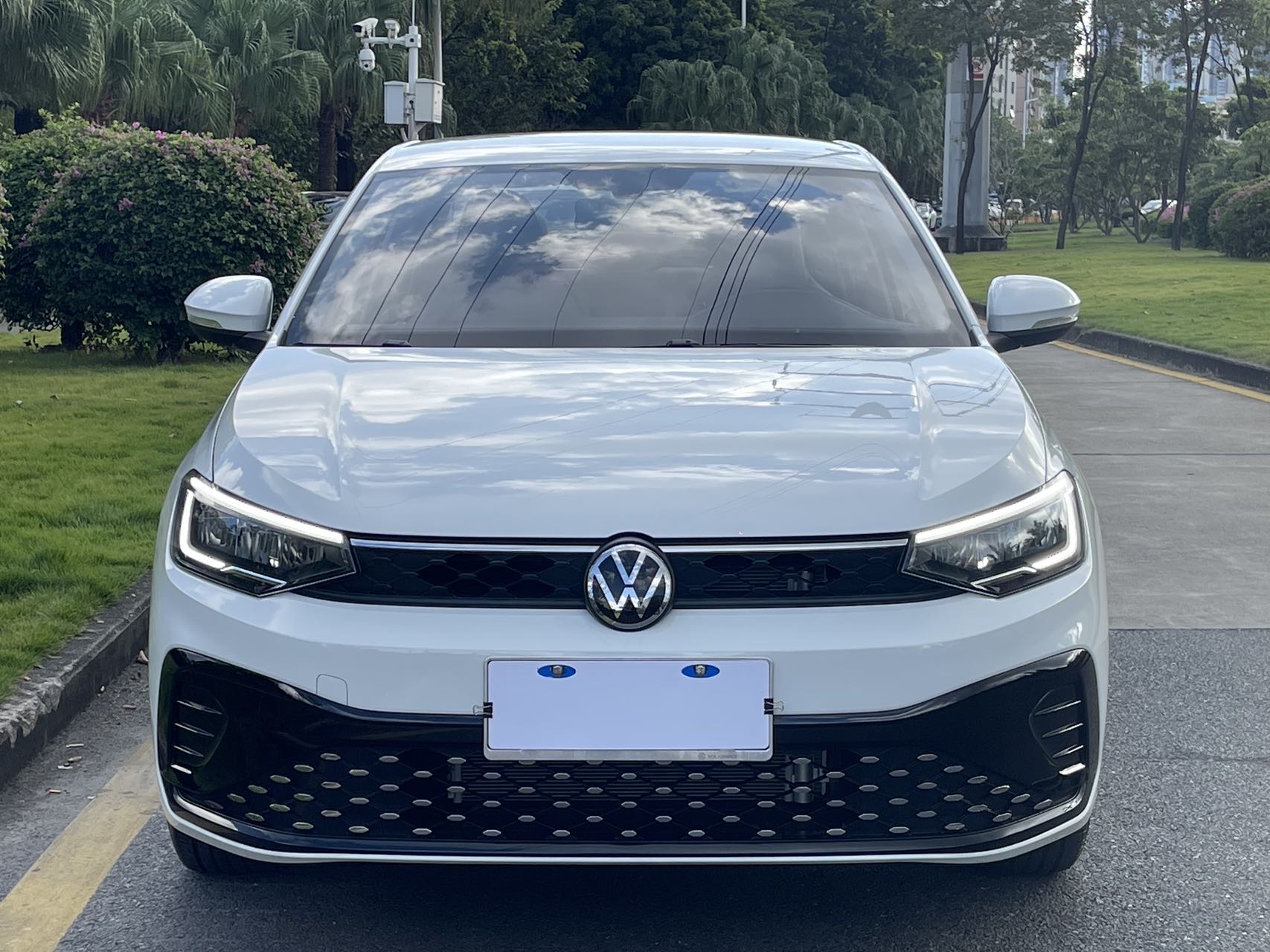 Volkswagen Lavida 2026 imagen de coche #2