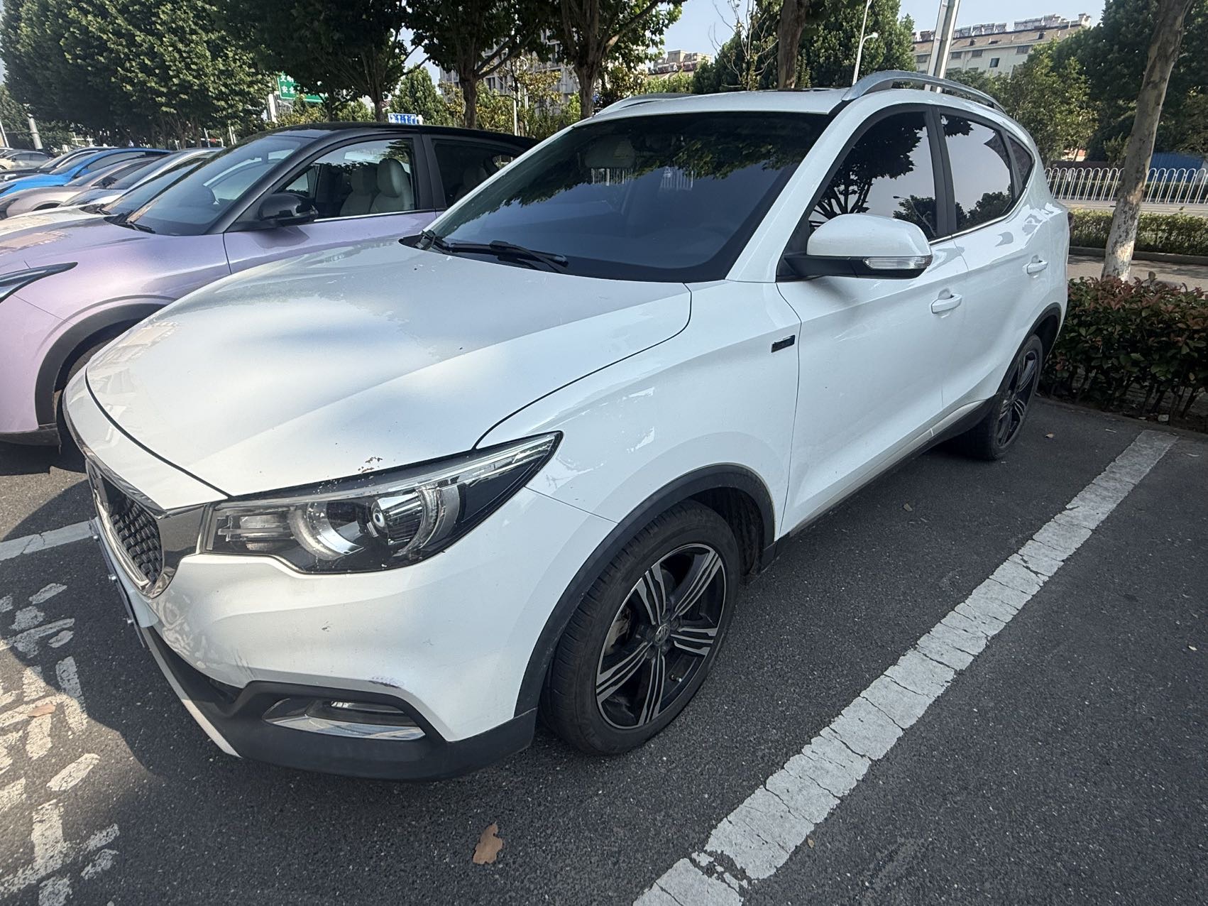 MG ZS 2018 MG ZS 2018 car image