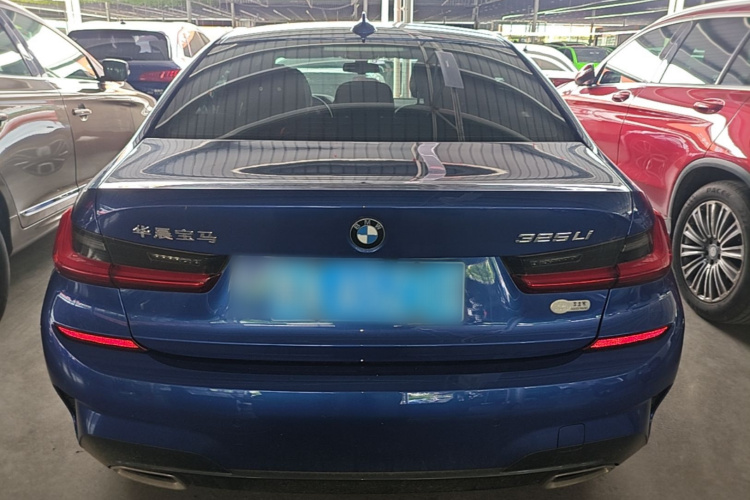 BMW 3 Series 2020 #6 BMW 3 Series 2020 car image #6