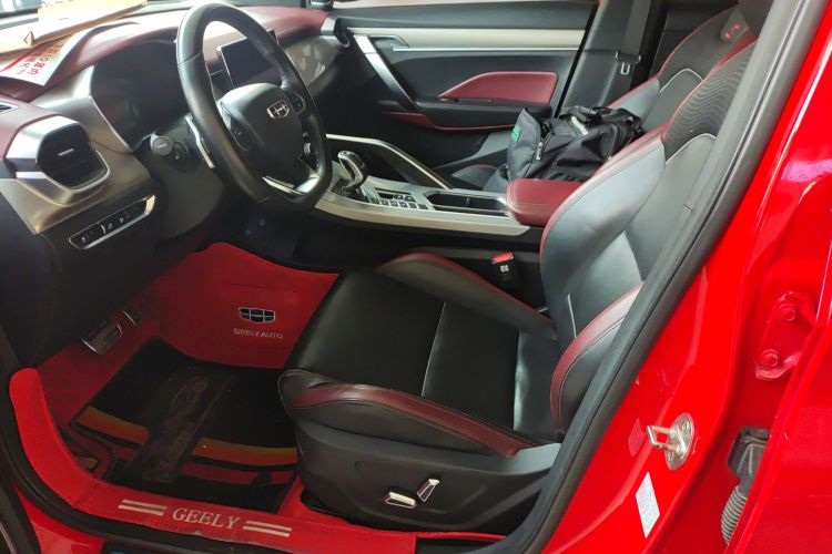 GEELY Coolray 2019 immagine di auto #19
