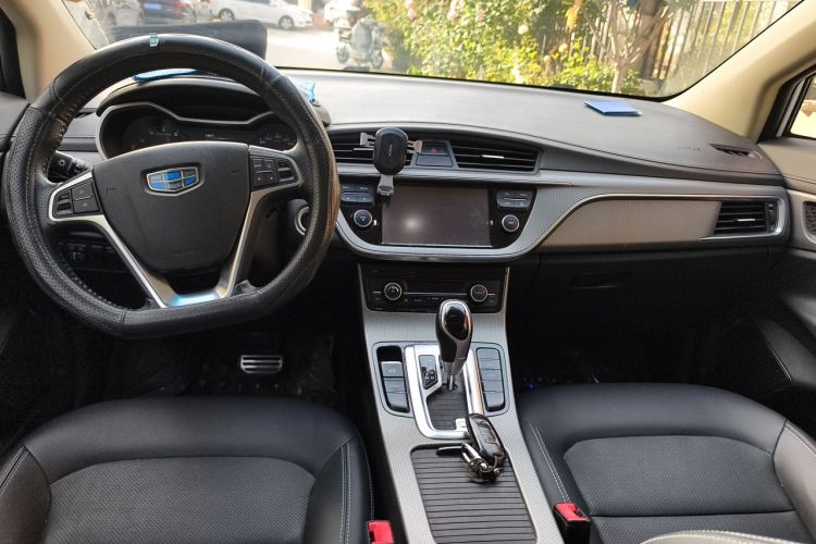GEELY Emgrand GS 2017 #7 GEELY Emgrand GS 2017 immagine di auto #7