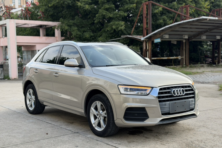 Audi Q3 2018 #4 Audi Q3 2018 car image #4