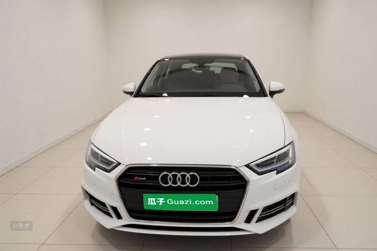 Audi A3 2019 car image #3