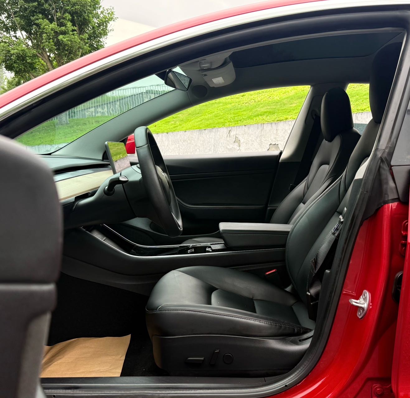 Tesla Model 3 2020 car image #4