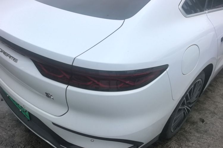 BYD Han 2022 car image #8