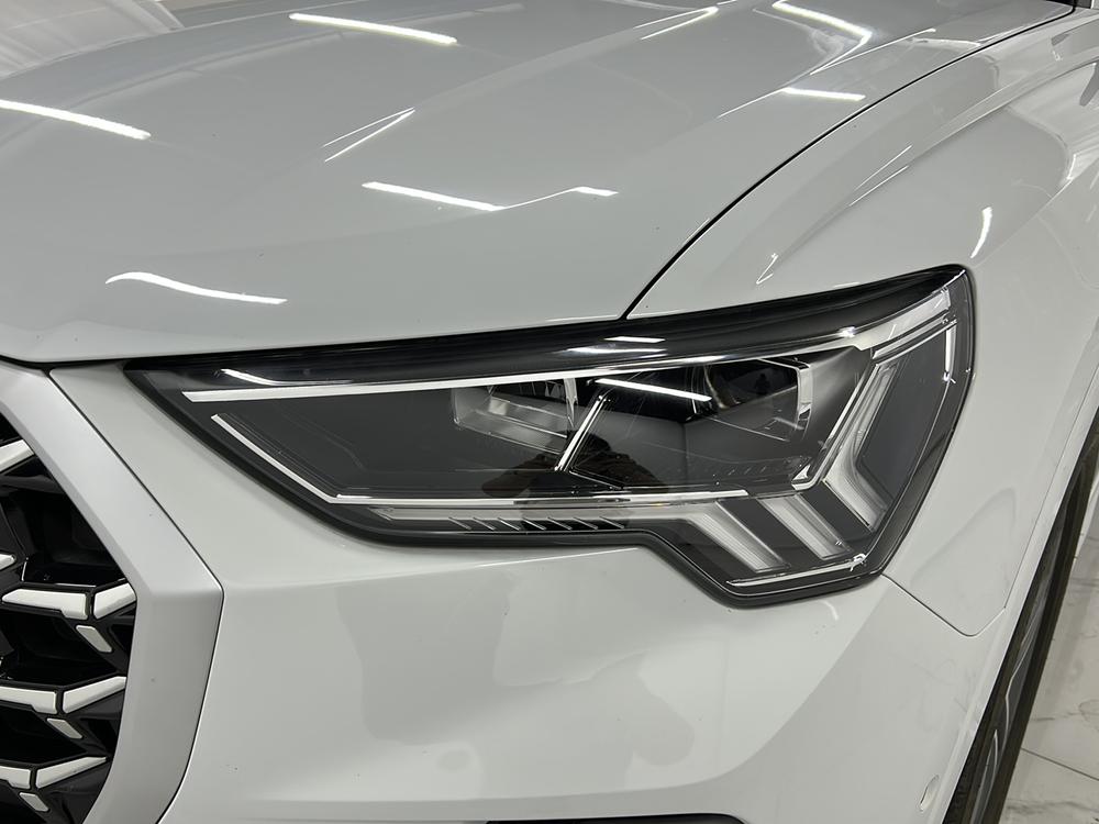 Audi Q3 2025 car image #12