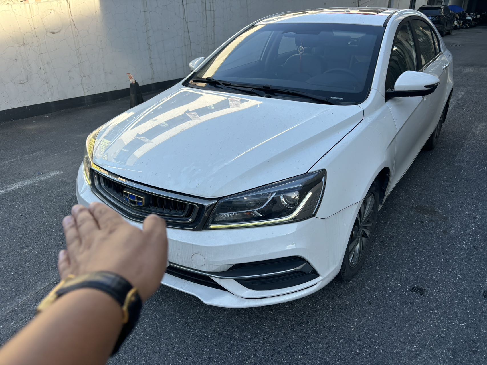 GEELY Emgrand 2019 car image 